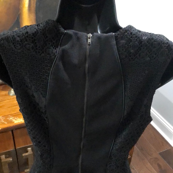 PEPLUM LACE AND FAUX LEATHER TRIM TOP - Picture 7 of 8